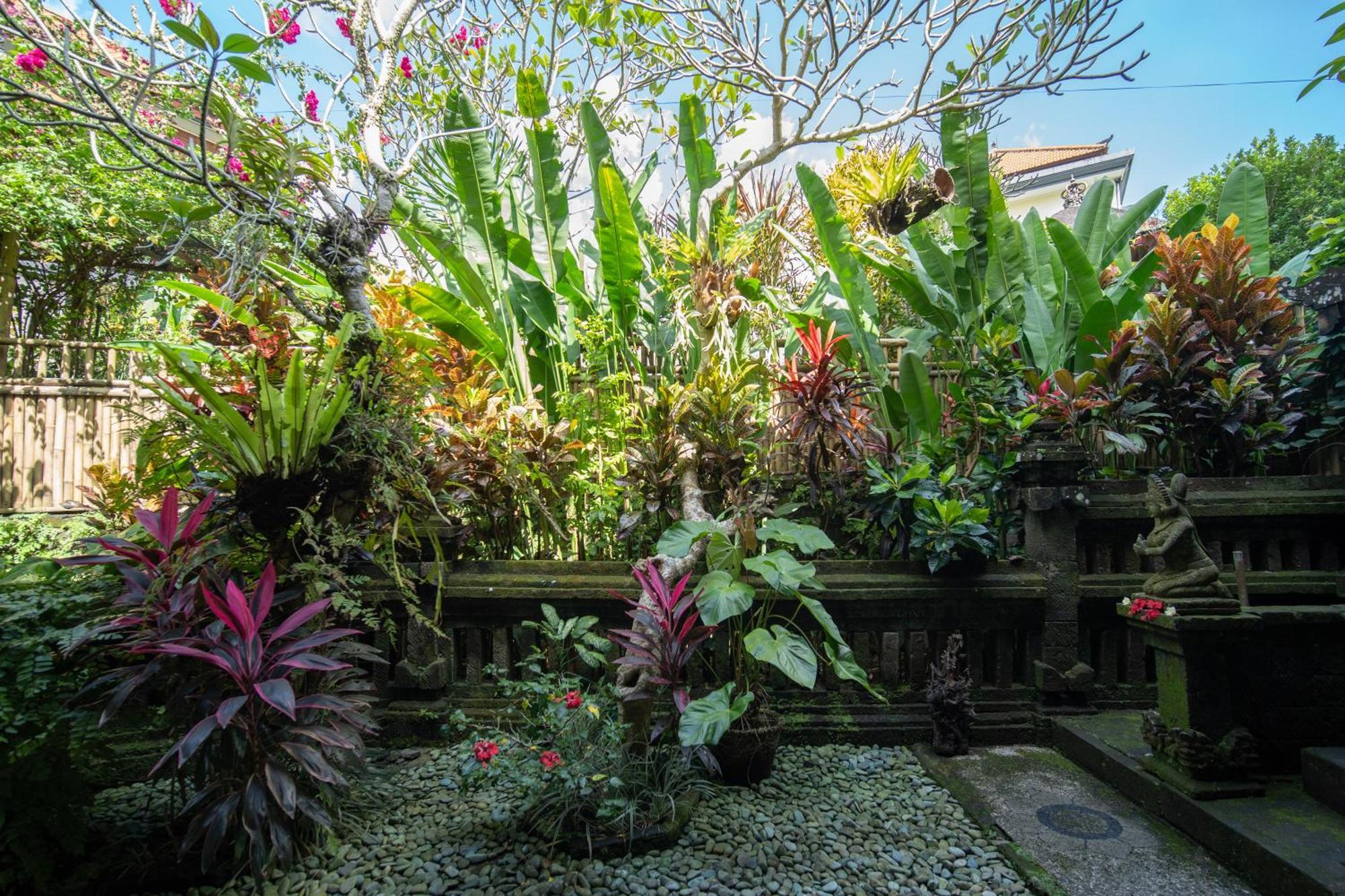 Puri Bayu Hotell Ubud Exteriör bild